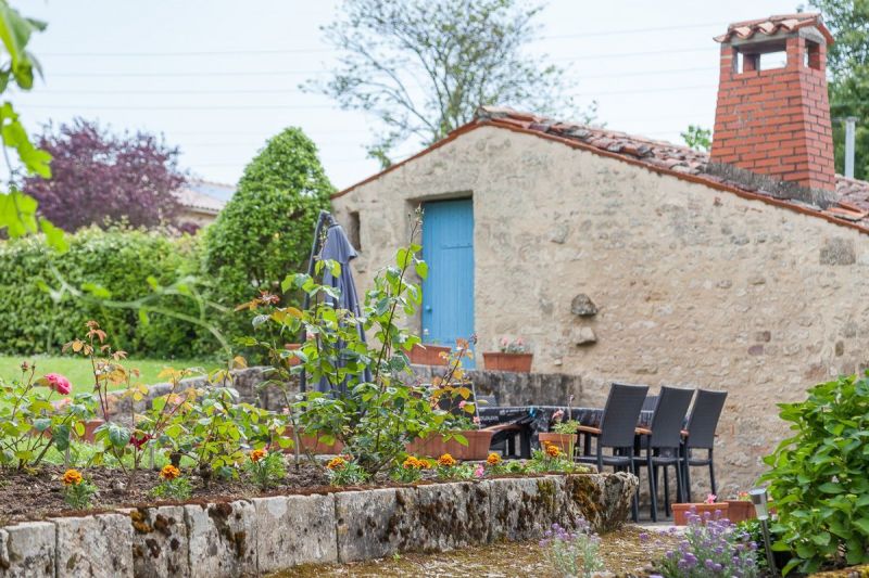 photo 20 Owner direct vacation rental Fontenay-le-Comte gite Pays de la Loire Vende View from the terrace