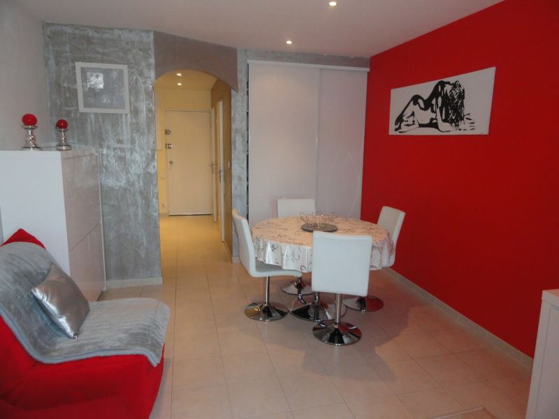 photo 2 Owner direct vacation rental Cassis appartement Provence-Alpes-Cte d'Azur Bouches du Rhne Living room