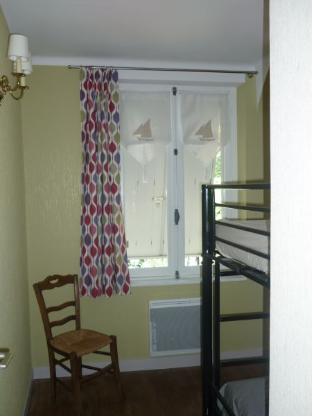 photo 17 Owner direct vacation rental Cancale maison Brittany Ille et Vilaine bedroom 2