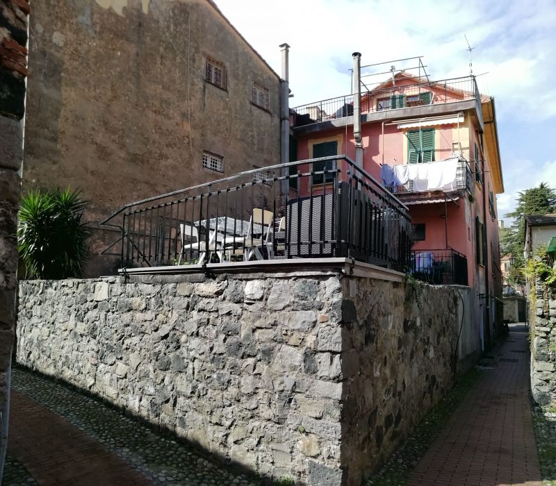 photo 21 Owner direct vacation rental Levanto appartement Liguria La Spezia Province View of the property from outside