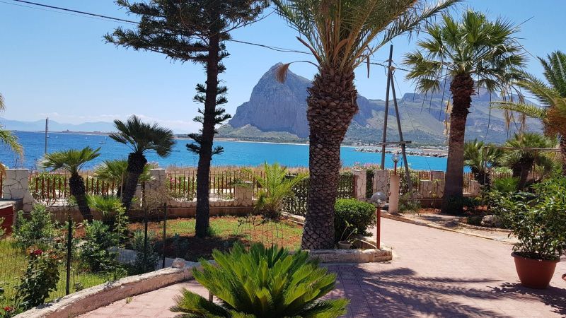 photo 3 Owner direct vacation rental San Vito lo Capo villa   View of the property from outside