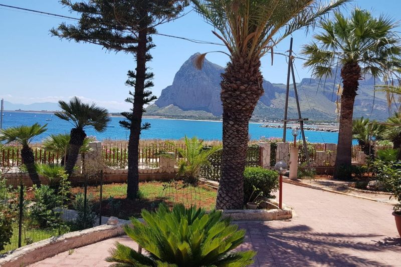 photo 0 Owner direct vacation rental San Vito lo Capo villa   View of the property from outside