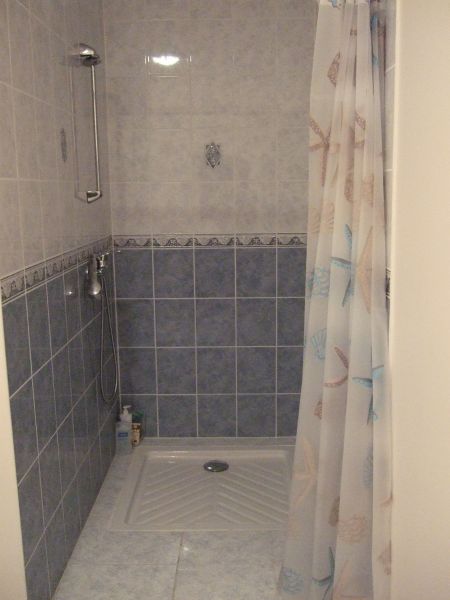 photo 6 Owner direct vacation rental Saint Cast Le Guildo appartement Brittany Ctes d'Armor Half bath