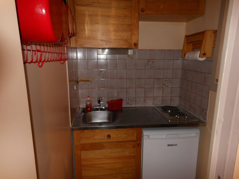 photo 2 Owner direct vacation rental Cauterets studio Midi-Pyrnes Hautes-Pyrnes Separate kitchen