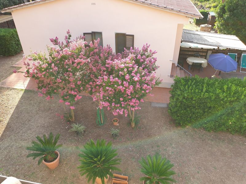 photo 9 Owner direct vacation rental Rio nell'Elba appartement Tuscany Elba Island View of the property from outside