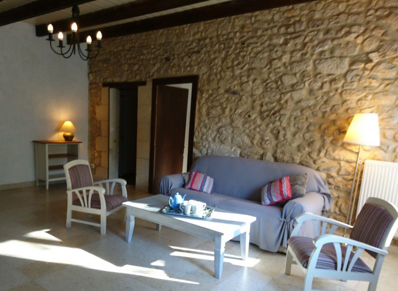photo 6 Owner direct vacation rental Bergerac gite Aquitaine Dordogne Lounge