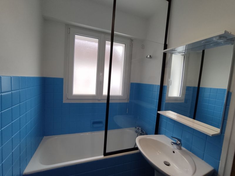 photo 10 Owner direct vacation rental Berck-Plage gite Nord-Pas de Calais Pas de Calais bathroom