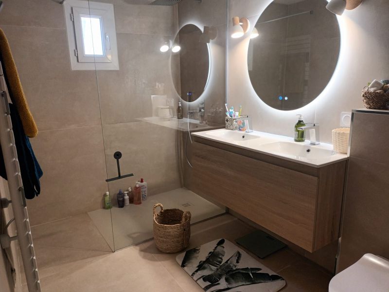 photo 7 Owner direct vacation rental Frjus villa Provence-Alpes-Cte d'Azur Var bathroom 1