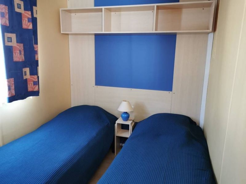 photo 3 Owner direct vacation rental Hyres mobilhome   bedroom 2