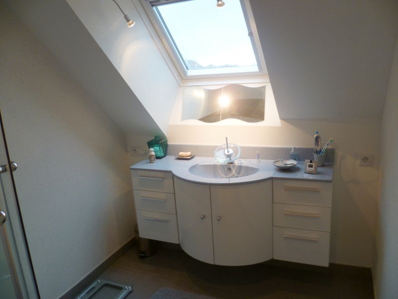 photo 6 Owner direct vacation rental Roscoff appartement Brittany Finistre bathroom