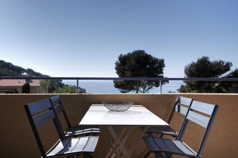 photo 1 Owner direct vacation rental Sanary-sur-Mer appartement Provence-Alpes-Cte d'Azur Var Terrace