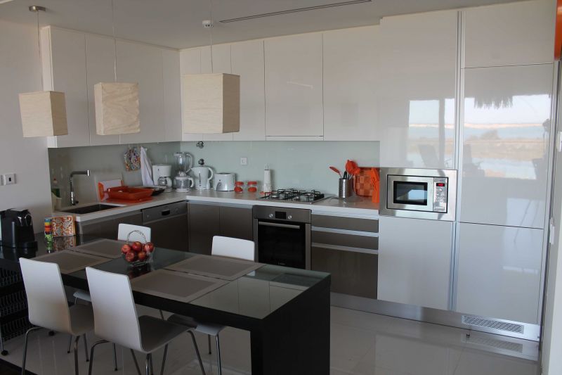 photo 4 Owner direct vacation rental Olho appartement Algarve  Open-plan kitchen