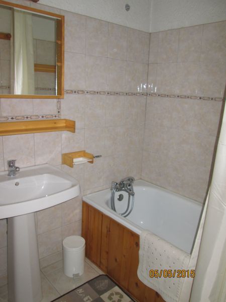 photo 2 Owner direct vacation rental La Rosire 1850 studio Rhone-Alps Savoie bathroom