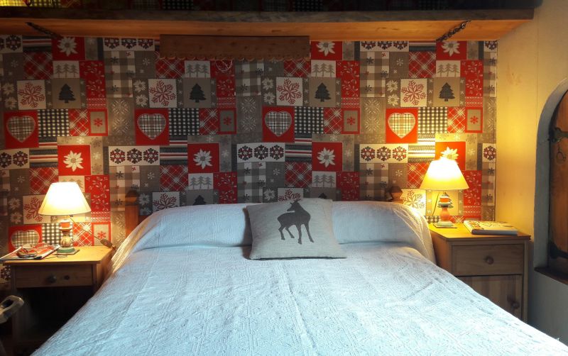 photo 15 Owner direct vacation rental Les Contamines Montjoie chalet Rhone-Alps Haute-Savoie bedroom 2