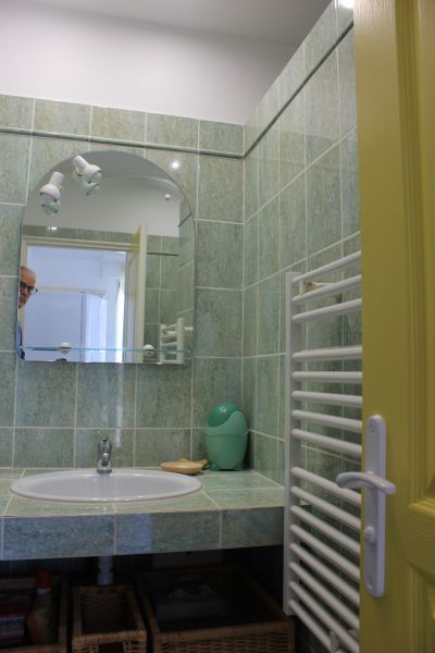 photo 23 Owner direct vacation rental Avignon villa Provence-Alpes-Cte d'Azur Vaucluse bathroom