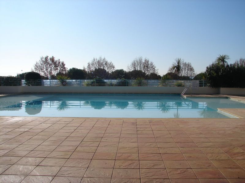 photo 8 Owner direct vacation rental Juan les Pins appartement Provence-Alpes-Cte d'Azur Alpes-Maritimes Swimming pool