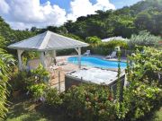 L'Anse Mitan swimming pool vacation rentals: bungalow # 117034