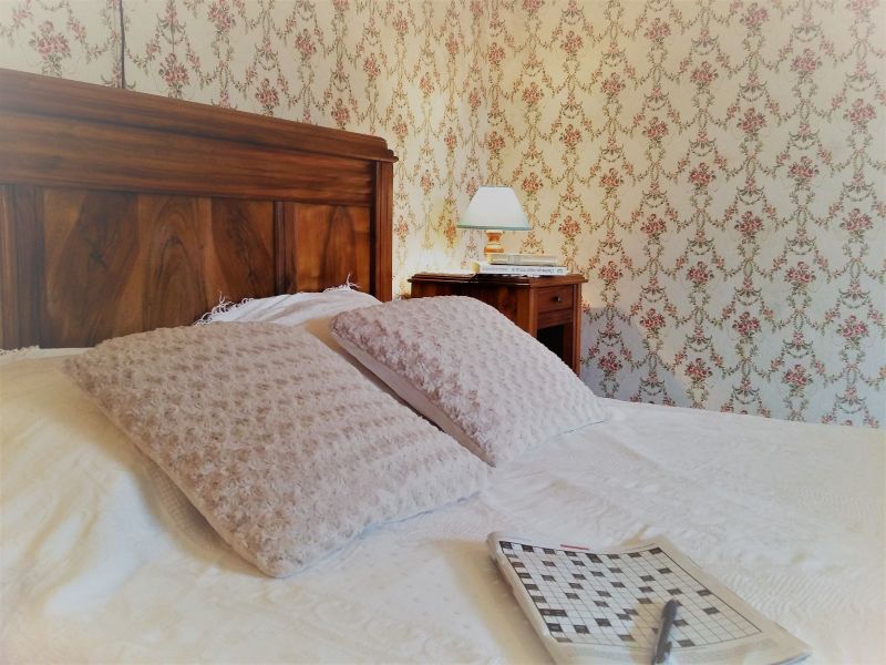 photo 13 Owner direct vacation rental Conques gite Midi-Pyrnes Aveyron bedroom 1