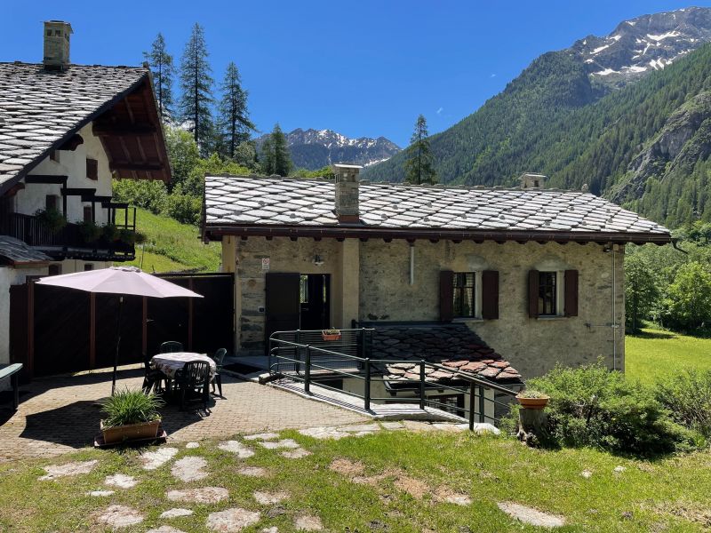 photo 1 Owner direct vacation rental Gressoney Saint Jean appartement Aosta Valley Aosta Province View of the property from outside