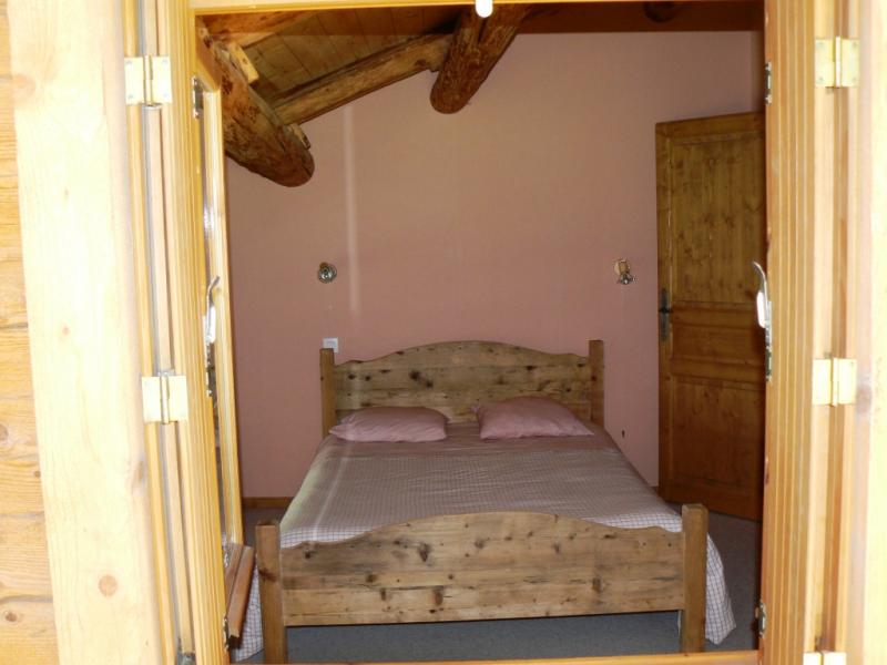 photo 8 Owner direct vacation rental Le Grand Bornand chalet Rhone-Alps Haute-Savoie bedroom 2