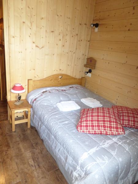 photo 6 Owner direct vacation rental Samons appartement Rhone-Alps Haute-Savoie bedroom