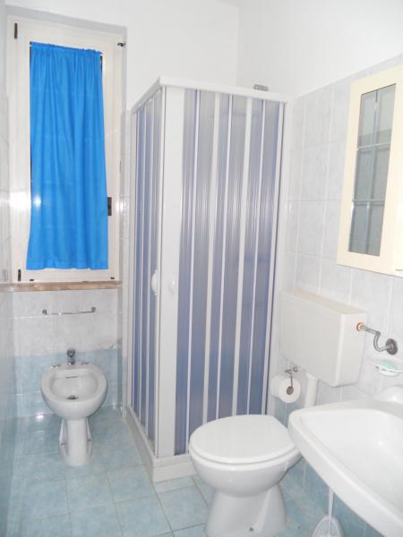 photo 18 Owner direct vacation rental Torre Vado villa Puglia Lecce Province bathroom 1