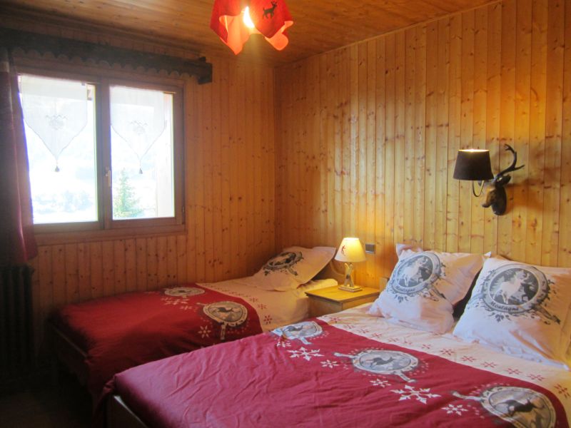 photo 10 Owner direct vacation rental Les Gets chalet Rhone-Alps Haute-Savoie bedroom 1