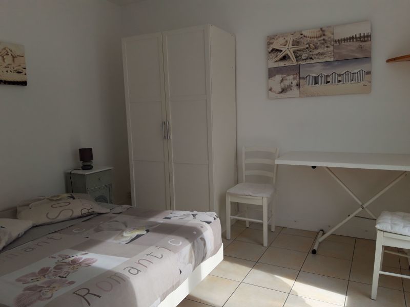 photo 10 Owner direct vacation rental La Rochelle maison Poitou-Charentes Charente-Maritime bedroom 4