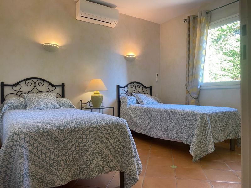photo 28 Owner direct vacation rental Sainte Maxime villa Provence-Alpes-Cte d'Azur Var bedroom 3