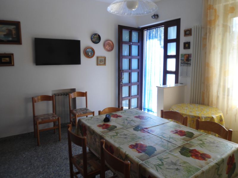 photo 14 Owner direct vacation rental Pineto appartement Abruzzo Teramo Province Living room