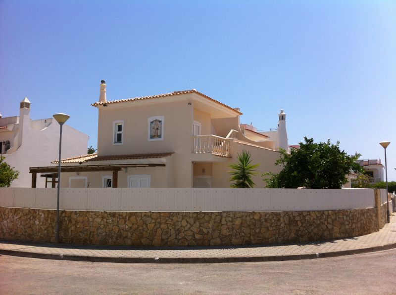 photo 0 Owner direct vacation rental Armao de Pera villa Algarve