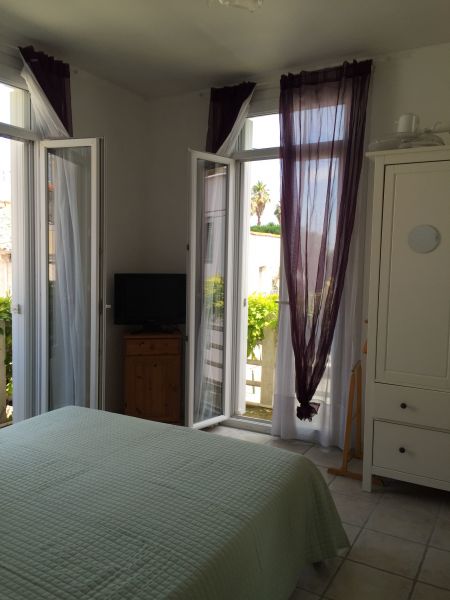 photo 10 Owner direct vacation rental Palavas-les-Flots appartement Languedoc-Roussillon Hrault bedroom 1