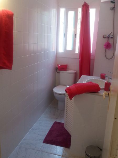 photo 6 Owner direct vacation rental Rosas appartement Catalonia Girona (province of) Half bath