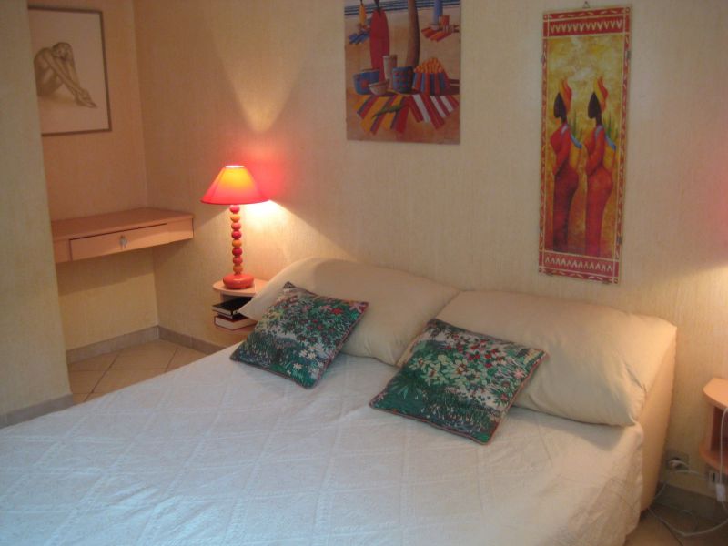 photo 4 Owner direct vacation rental Ajaccio appartement Corsica Corse du Sud bedroom 1