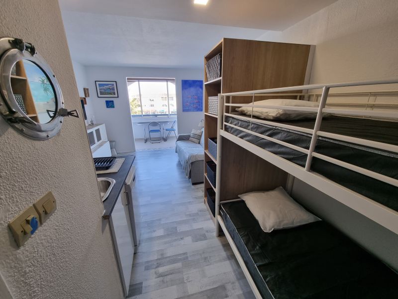 photo 12 Owner direct vacation rental Port Leucate studio   Extra sleeping accommodation