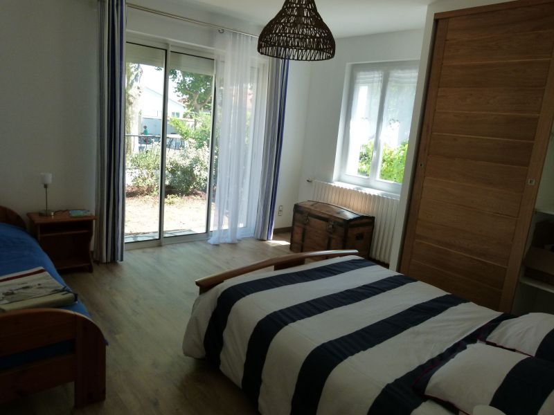 photo 16 Owner direct vacation rental La Rochelle maison Poitou-Charentes Charente-Maritime bedroom 2