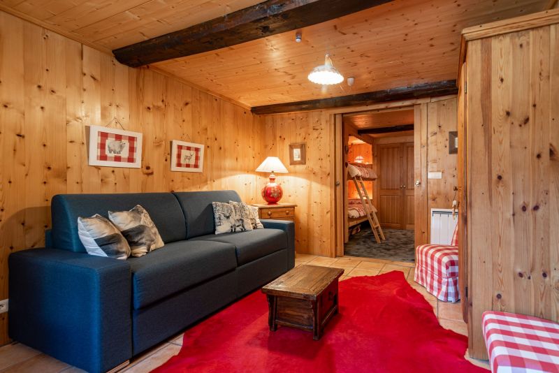 photo 17 Owner direct vacation rental Tignes chalet Rhone-Alps Savoie Lounge