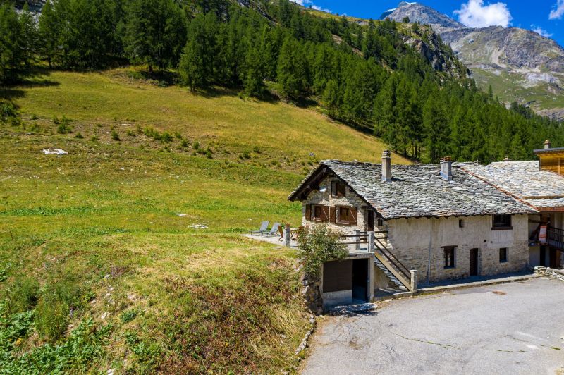 photo 29 Owner direct vacation rental Tignes chalet Rhone-Alps Savoie Parking