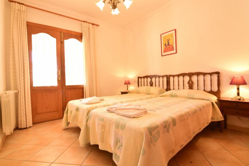 photo 20 Owner direct vacation rental Calpe villa Valencian Community Alicante (province of) bedroom 2