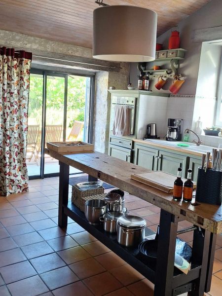 photo 13 Owner direct vacation rental Lauzerte gite Midi-Pyrnes Tarn et Garonne Open-plan kitchen