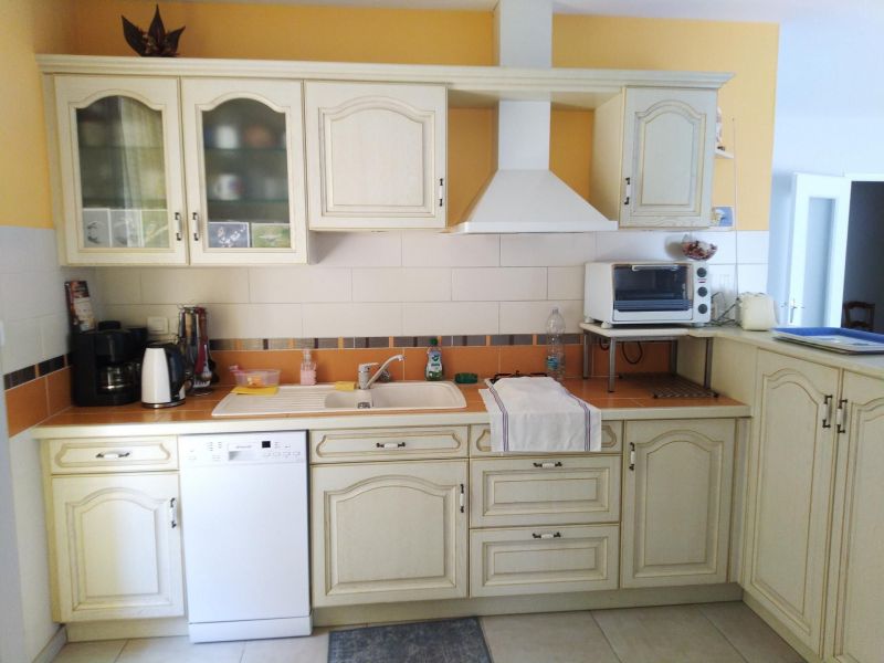 photo 5 Owner direct vacation rental La Tranche-sur-mer maison Pays de la Loire Vende Separate kitchen