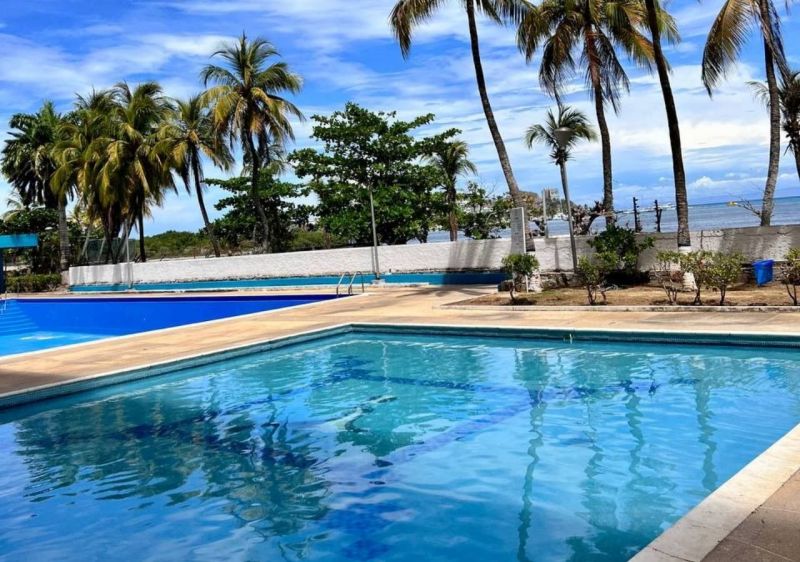 photo 9 Owner direct vacation rental  appartement Margarita Island  Swimming pool