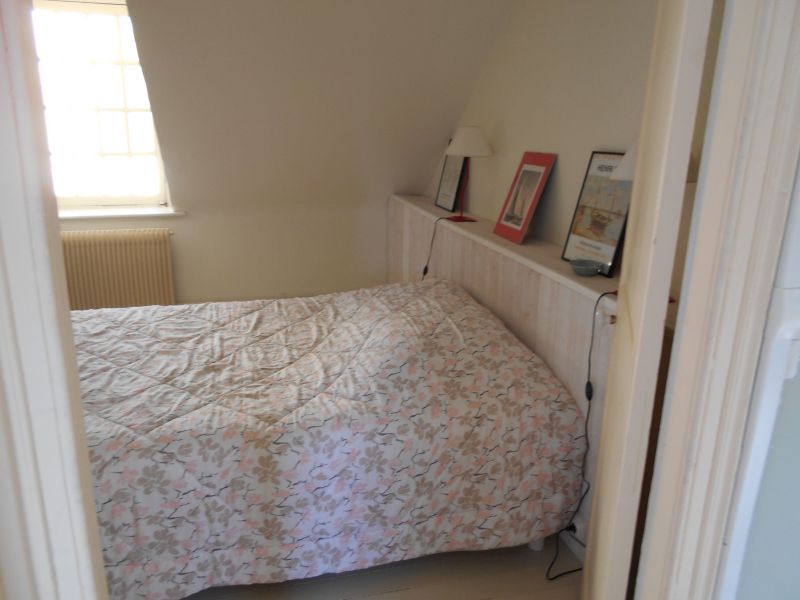 photo 8 Owner direct vacation rental Le Crotoy maison Picardy Somme bedroom 1