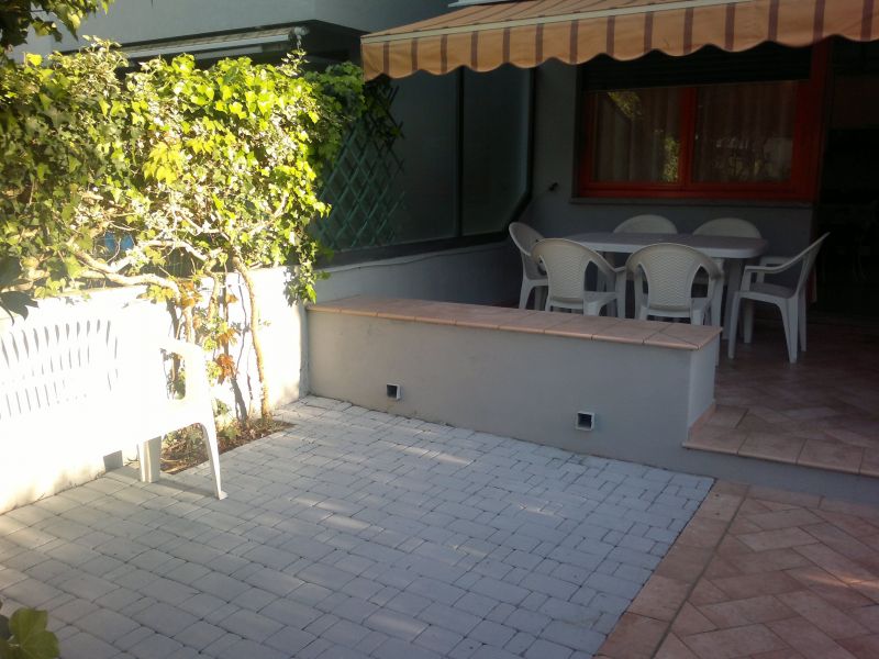 photo 13 Owner direct vacation rental San Vincenzo appartement Tuscany Livorno Province Garden