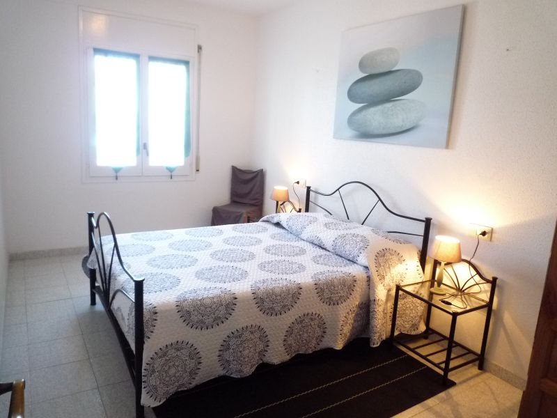 photo 12 Owner direct vacation rental Empuriabrava appartement Catalonia Girona (province of) bedroom 3