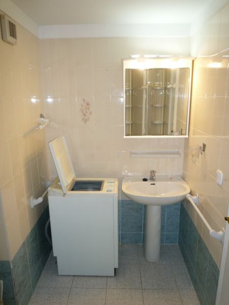 photo 14 Owner direct vacation rental Empuriabrava appartement Catalonia Girona (province of) bathroom