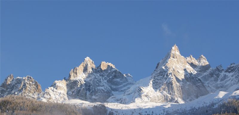 photo 13 Owner direct vacation rental Chamonix Mont-Blanc appartement Rhone-Alps Haute-Savoie View from the balcony