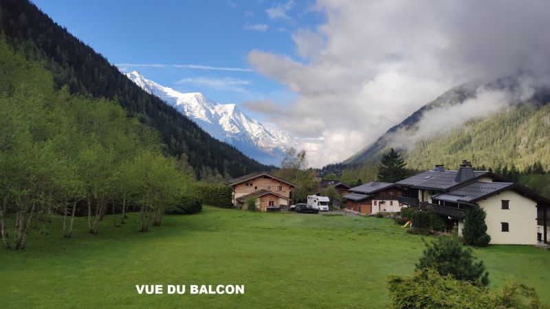 photo 9 Owner direct vacation rental Chamonix Mont-Blanc appartement Rhone-Alps Haute-Savoie View from the balcony