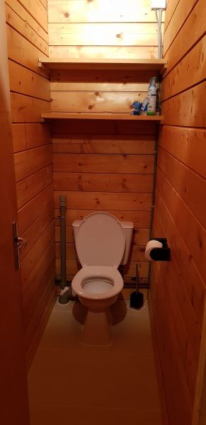 photo 2 Owner direct vacation rental Praz de Lys Sommand appartement Rhone-Alps Haute-Savoie Bathroom w/toilet only