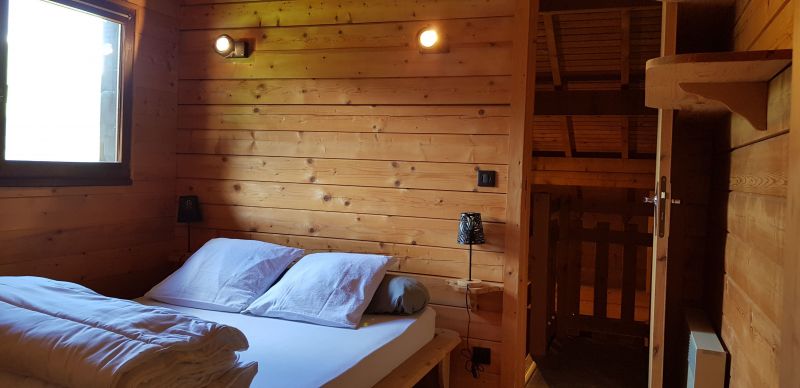 photo 16 Owner direct vacation rental Praz de Lys Sommand appartement Rhone-Alps Haute-Savoie bedroom 2